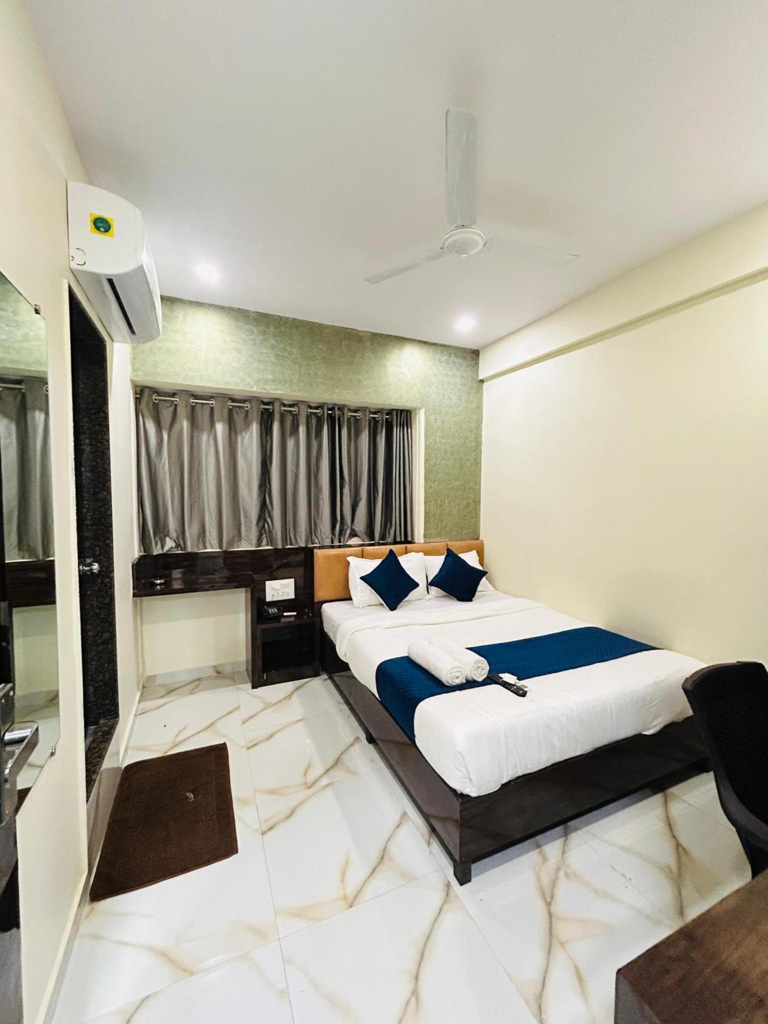 Hotel Rinza Residency 孟买 外观 照片
