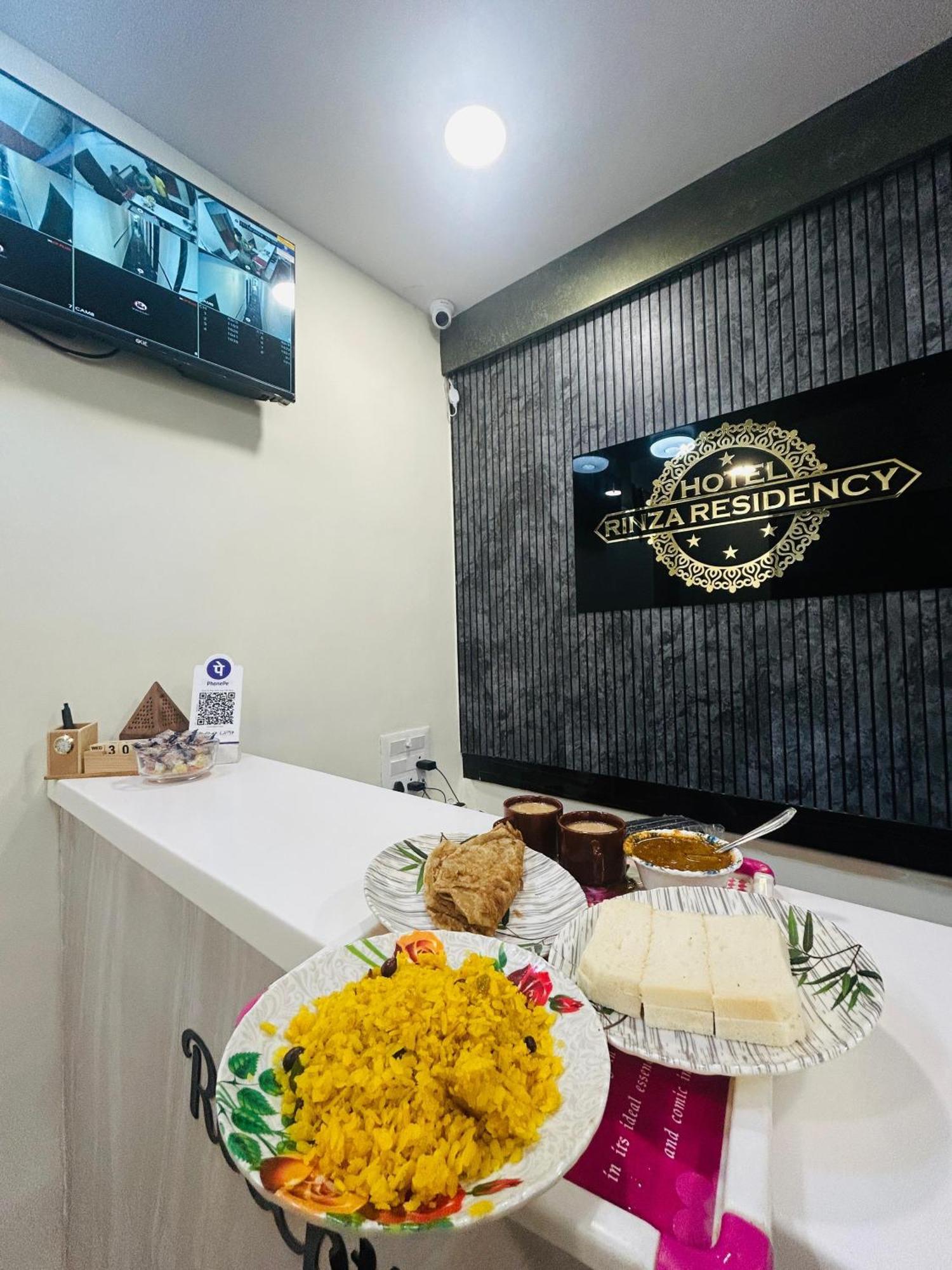 Hotel Rinza Residency 孟买 外观 照片